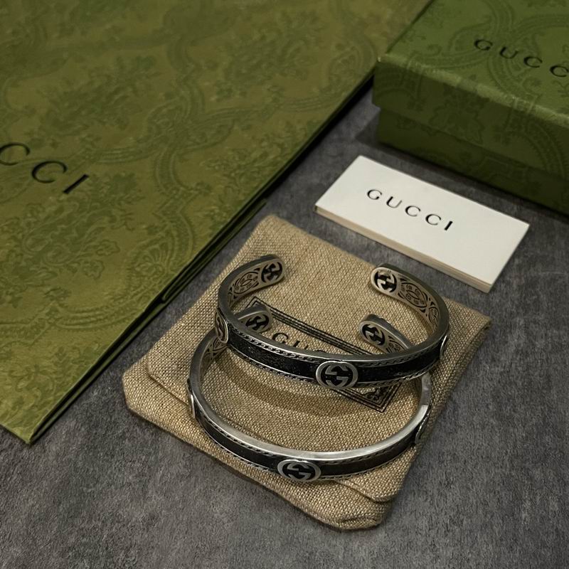 Gucci Bracelet 10yxx37